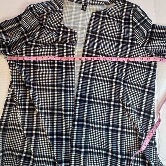 SHEIN Curve Black White Plaid Open Front Cardigan Duster 4XL - Picture 10 of 11
